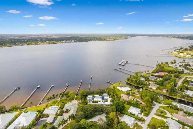 1924 NW Shore Terrace, Stuart, FL 34994