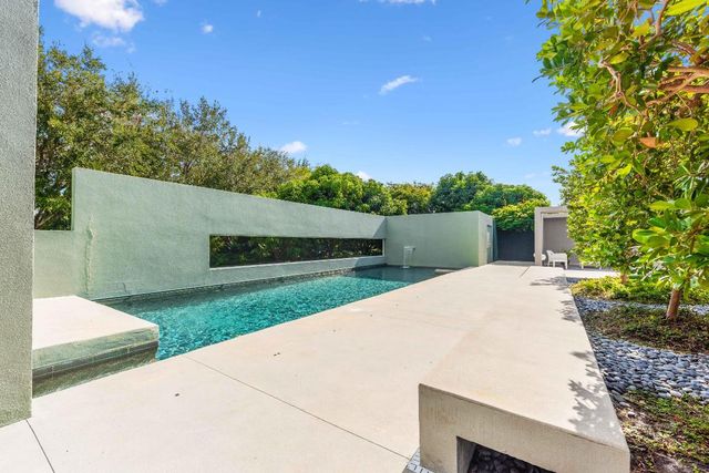 1924 NW Shore Terrace, Stuart, FL 34994