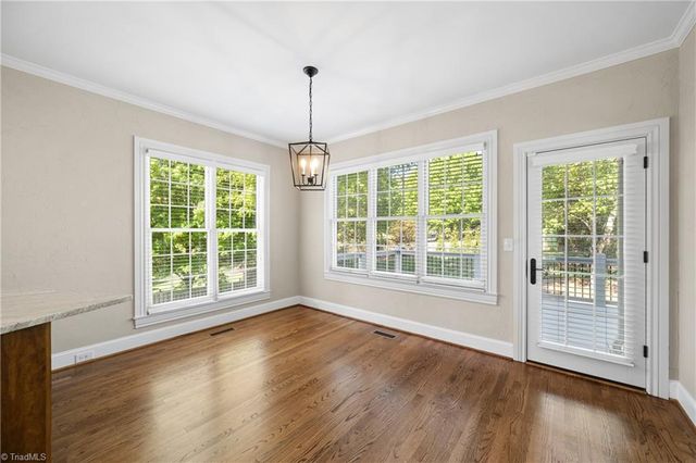 1004 Blakeford Court, Winston-salem, NC 27106