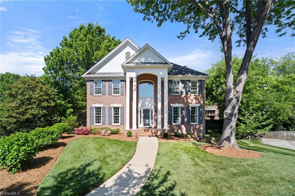 1004 Blakeford Court, Winston-salem, NC 27106