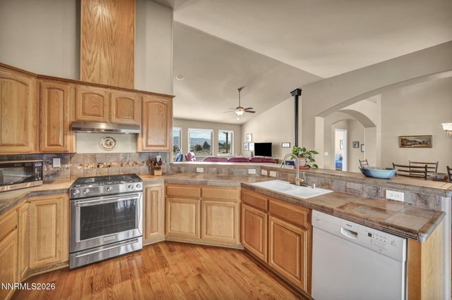 17 Colony Estates Drive, Smith Valley, NV 89444