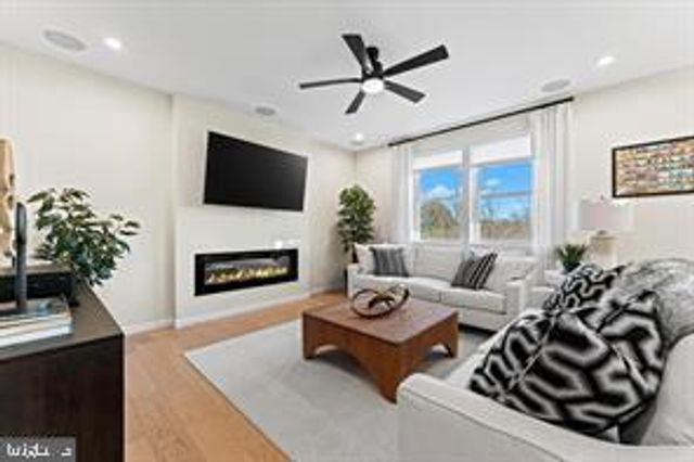 732 ROUND HILL DR, Orange, VA 22960