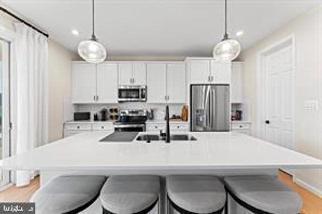 732 ROUND HILL DR, Orange, VA 22960