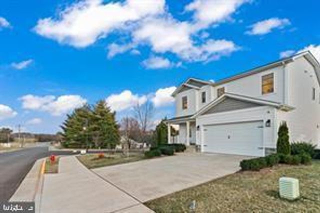 732 ROUND HILL DR, Orange, VA 22960