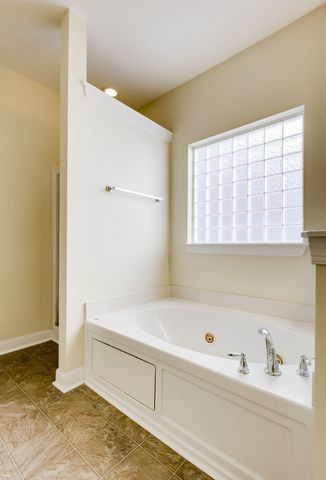 1437 Bending River Dr, Nashville, TN 37221