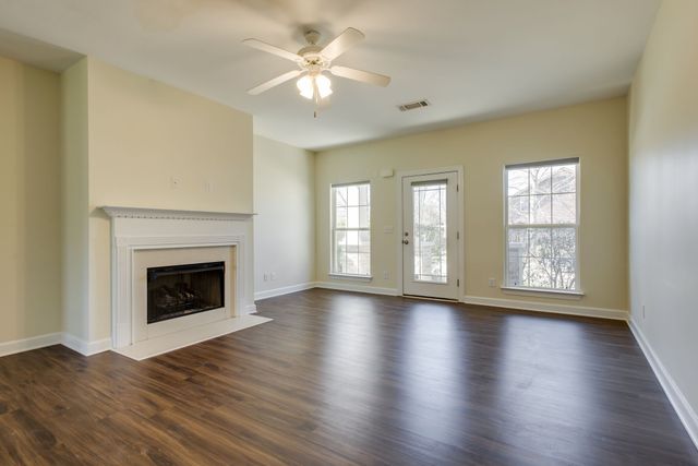 1437 Bending River Dr, Nashville, TN 37221