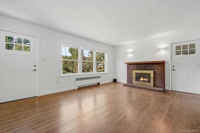 2 Francis Place, Nyack, NY 10960