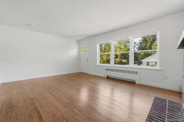 2 Francis Place, Nyack, NY 10960