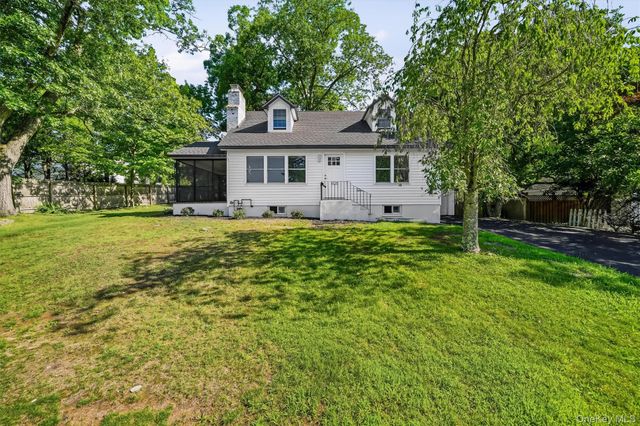 2 Francis Place, Nyack, NY 10960