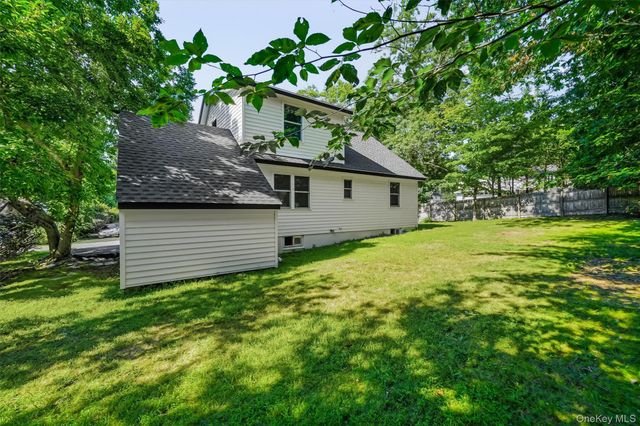 2 Francis Place, Nyack, NY 10960
