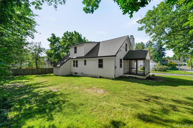 2 Francis Place, Nyack, NY 10960