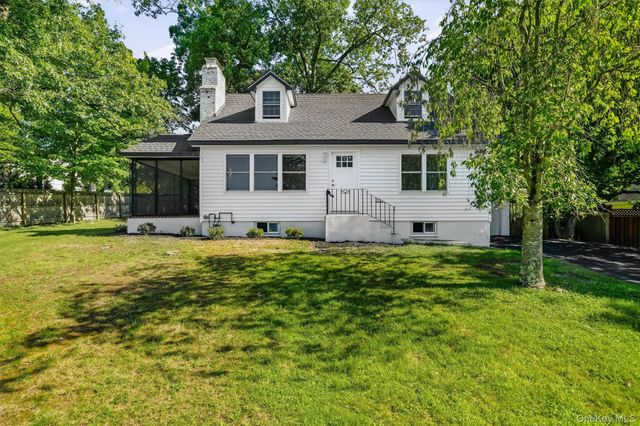 2 Francis Place, Nyack, NY 10960