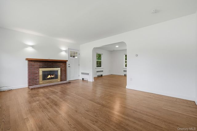 2 Francis Place, Nyack, NY 10960