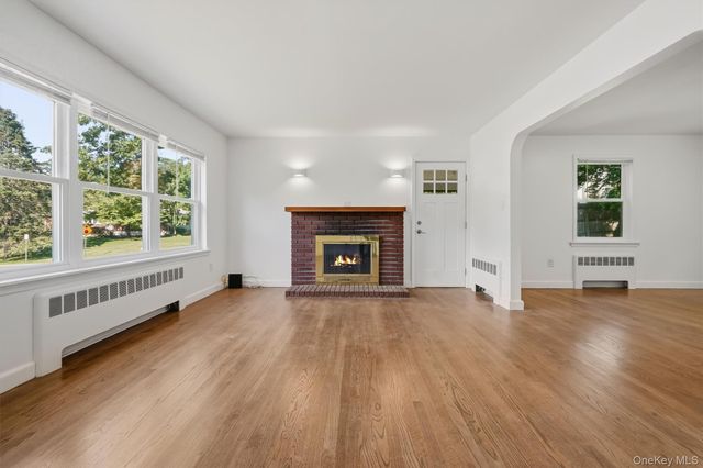 2 Francis Place, Nyack, NY 10960