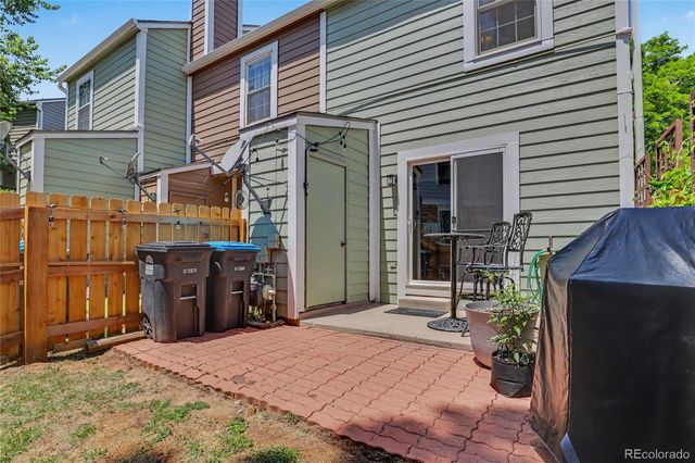 10102 W Dartmouth Avenue, Lakewood, CO 80227