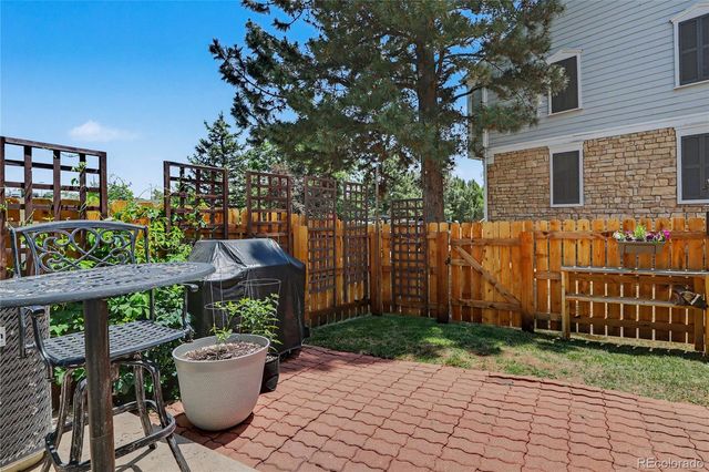 10102 W Dartmouth Avenue, Lakewood, CO 80227
