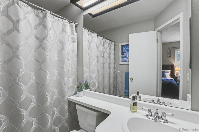 10102 W Dartmouth Avenue, Lakewood, CO 80227