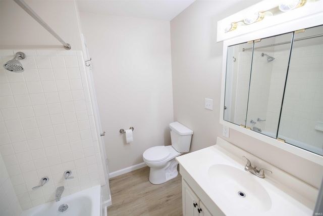 7047 S Harmony Road, Bloomington, IN 47403