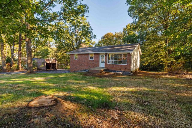 7047 S Harmony Road, Bloomington, IN 47403