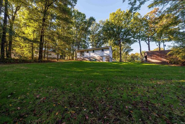 7047 S Harmony Road, Bloomington, IN 47403