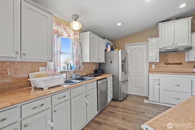 20262 Road B.5 NE, Soap Lake, WA 98851