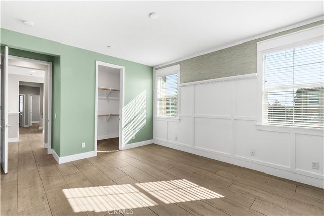 28661 Jardineras, Valencia, CA 91354