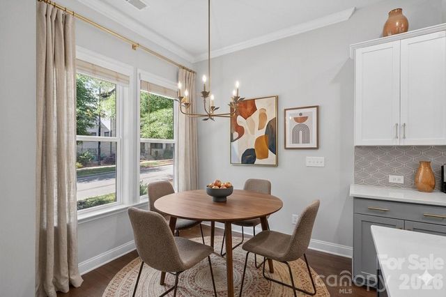 6318 Southgrove Street, Charlotte, NC 28277