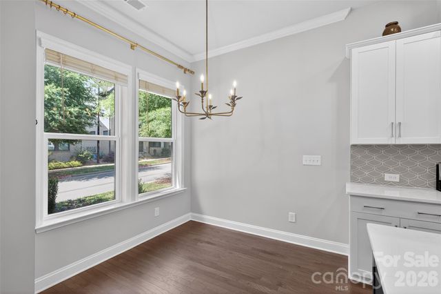 6318 Southgrove Street, Charlotte, NC 28277
