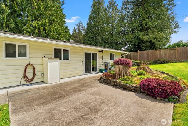 11414 2nd Ave SE, Everett, WA 98208