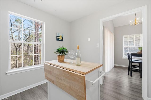 704 Inlet Quay Apt J, Chesapeake, VA 23320