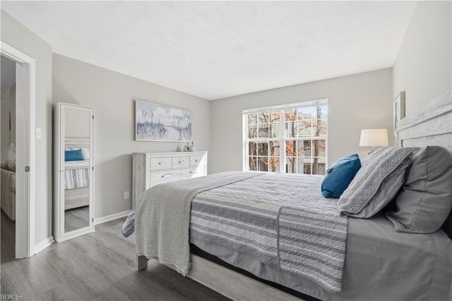 704 Inlet Quay Apt J, Chesapeake, VA 23320