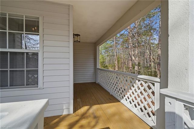 704 Inlet Quay Apt J, Chesapeake, VA 23320