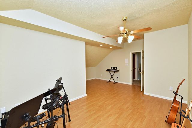 3302 Battle Creek Drive, Missouri City, TX 77459