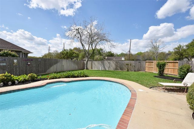 3302 Battle Creek Drive, Missouri City, TX 77459