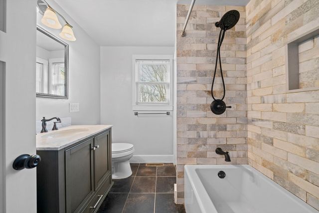 149 Glenrose Ave, Braintree, MA 02184