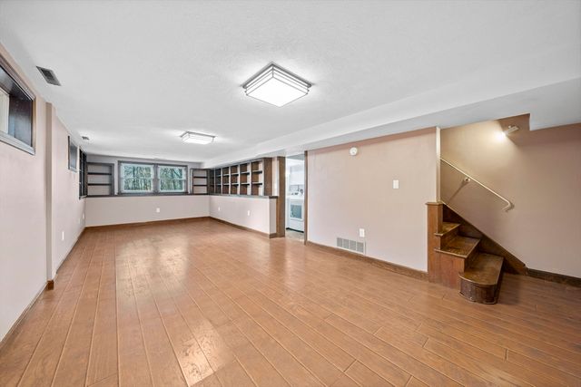 149 Glenrose Ave, Braintree, MA 02184