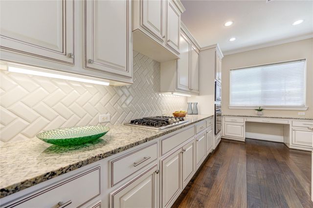 2907 Jadestone Lane, Richmond, TX 77406