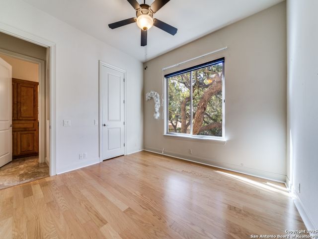 16 Liser Glen, San Antonio, TX 78257