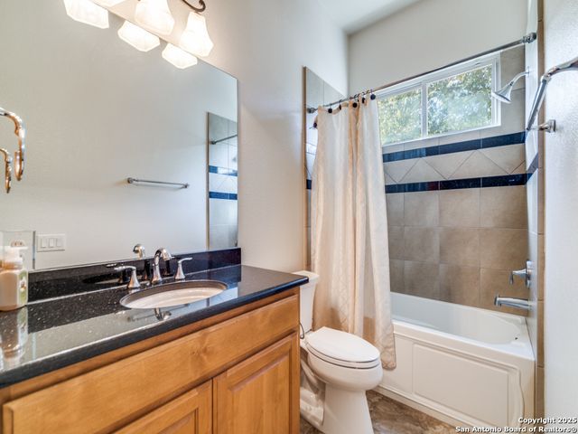 16 Liser Glen, San Antonio, TX 78257