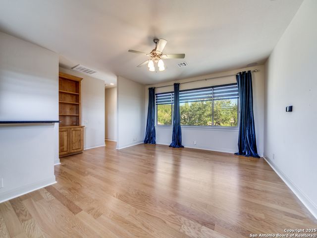 16 Liser Glen, San Antonio, TX 78257