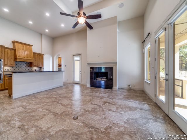 16 Liser Glen, San Antonio, TX 78257