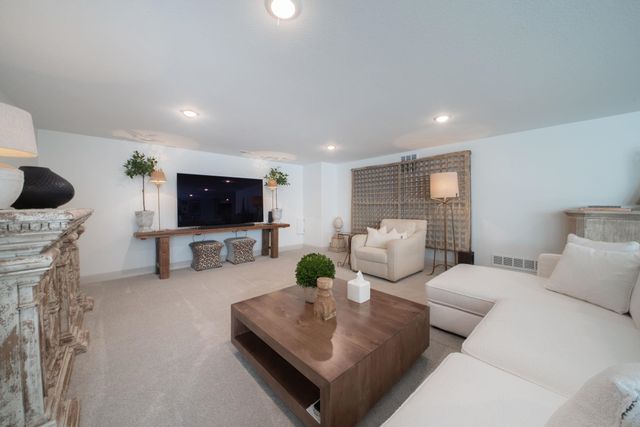 1023 W Silverstone Ct, Andover, KS 67002