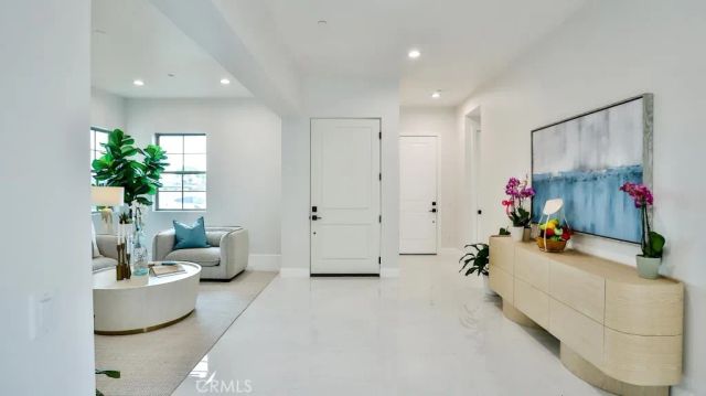 17413 Siena Lane, Fountain Valley, CA 92708