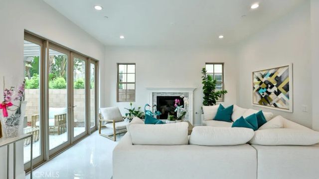 17413 Siena Lane, Fountain Valley, CA 92708