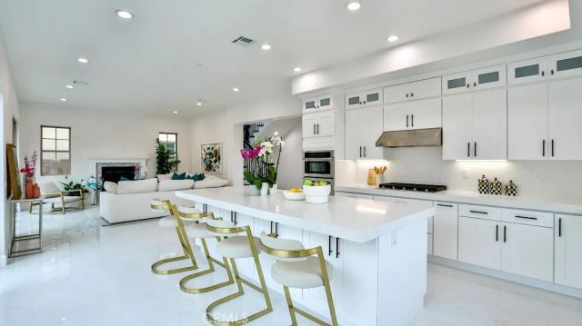 17413 Siena Lane, Fountain Valley, CA 92708