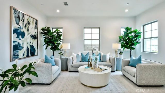 17413 Siena Lane, Fountain Valley, CA 92708