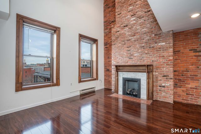 1 Linden Place 506, Hartford, CT 06106