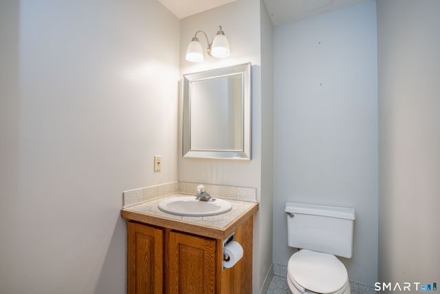 1 Linden Place 506, Hartford, CT 06106