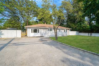 67 Saxon Avenue, Bay Shore, NY 11706