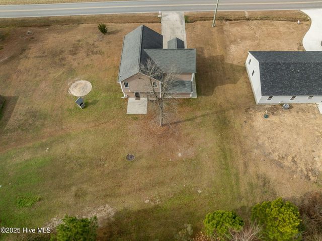 436 Huffmantown Road, Richlands, NC 28574